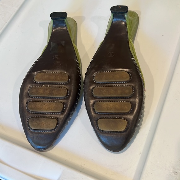 Beaded low heels - Picture 3 of 8